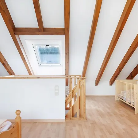 Haus Lägenhet *
